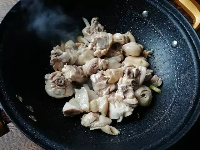 立秋過後,適合吃這個肉,滋補,味美下飯