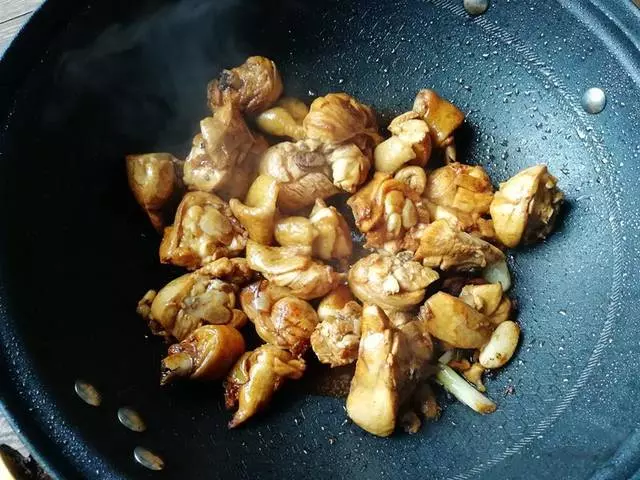 立秋過後,適合吃這個肉,滋補,味美下飯