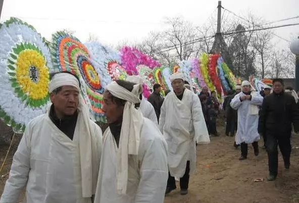 老婆去世,兒子五歲時我在婚,結婚當天兒子悄悄跟我說了這句話,讓我嚎啕大哭!