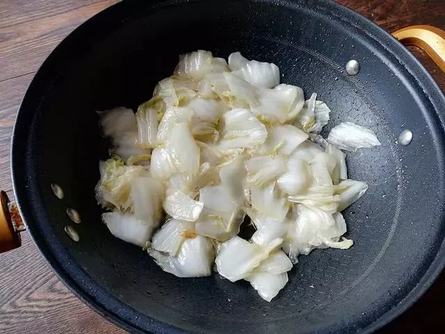 常吃些這個蔬菜,教你這個做法,又鮮又脆嫩,超級下飯!
