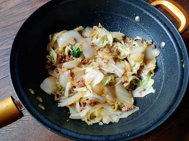 常吃些這個蔬菜,教你這個做法,又鮮又脆嫩,超級下飯!