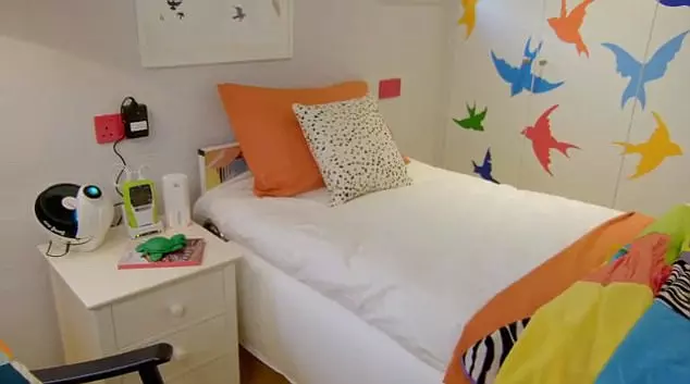 善心同志夫夫「領養4個殘疾小孩」卻住破屋,100名陌生人改造「絕美別墅」他們都爆哭了...