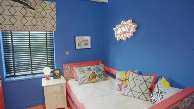 善心同志夫夫「領養4個殘疾小孩」卻住破屋,100名陌生人改造「絕美別墅」他們都爆哭了...
