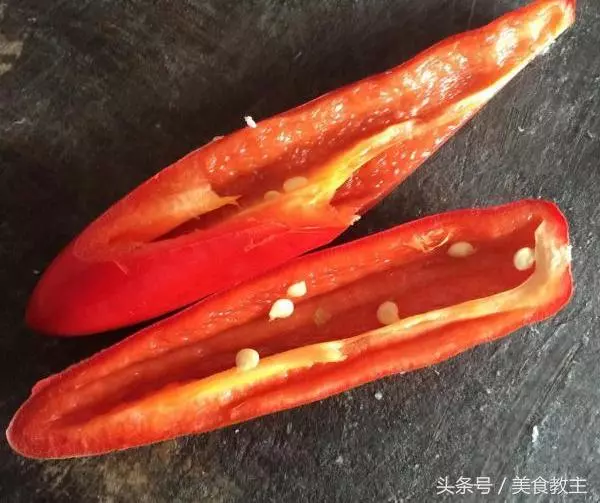 老媽自製土豆粿,做法超簡單,比蘿蔔糕還要好吃,很多人都沒吃過!