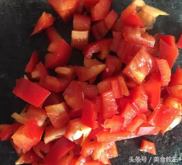 老媽自製土豆粿,做法超簡單,比蘿蔔糕還要好吃,很多人都沒吃過!