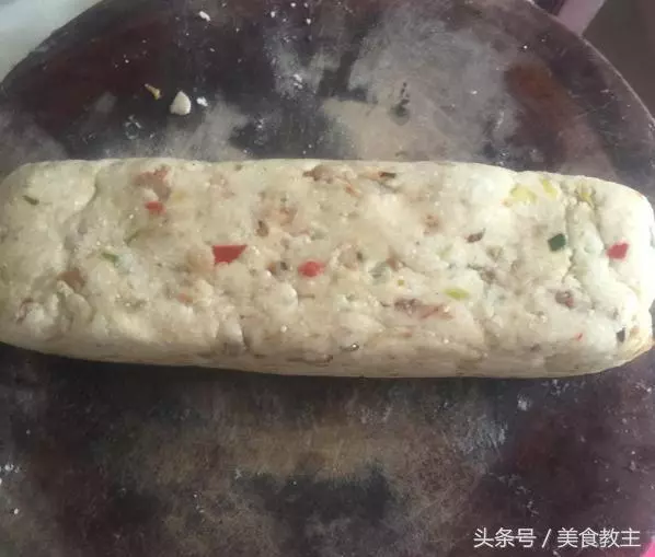 老媽自製土豆粿,做法超簡單,比蘿蔔糕還要好吃,很多人都沒吃過!