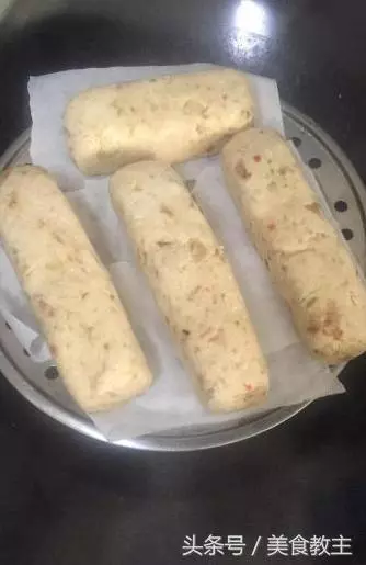 老媽自製土豆粿,做法超簡單,比蘿蔔糕還要好吃,很多人都沒吃過!