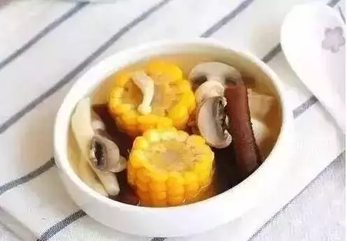 教你煲出10種營養又美味的素食湯,不只健康又出奇的好喝!