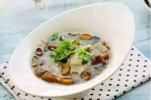 教你煲出10種營養又美味的素食湯,不只健康又出奇的好喝!