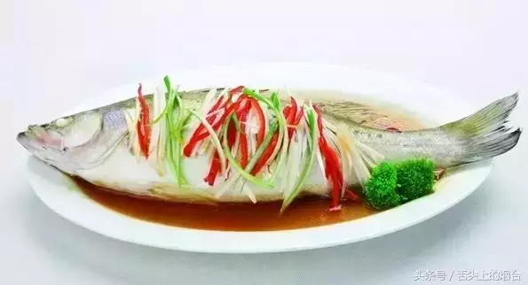 原來我們炒菜加水都加錯了!做菜要在這一步加水味道才更棒!千萬別加錯!