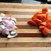 教你10種燜飯的「新」做法,飯菜一鍋出,香噴噴的天天吃都不膩~