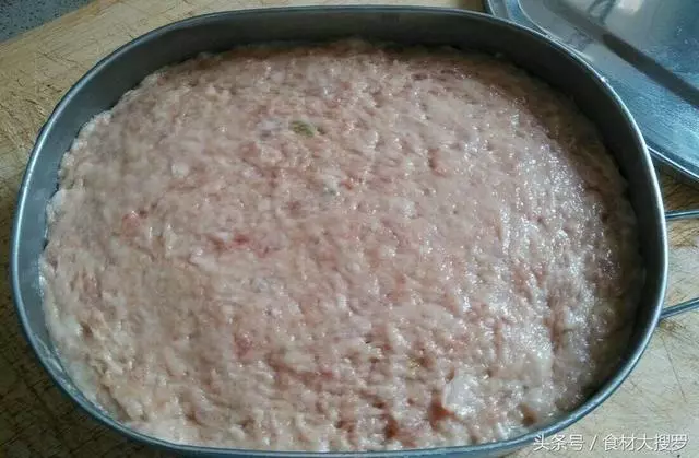 自製午餐肉,味道絕對正,做法也是超級簡單的,比火腿腸好吃幾十倍!
