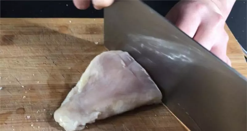 凍肉解凍慢得急人,只需碗里加點它,3分鐘就能解凍還殺菌,肉特別新鮮!