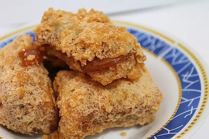 外酥內軟, 金黃色的炸年糕, 吃起來酥酥脆脆的