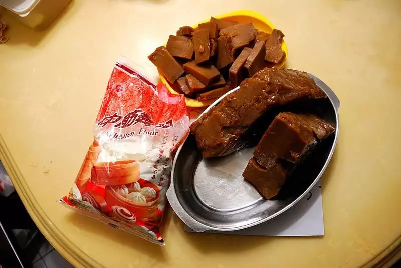外酥內軟, 金黃色的炸年糕, 吃起來酥酥脆脆的