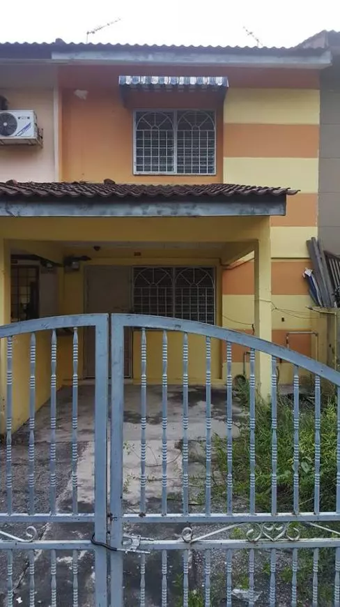 想要擁有一間dream house,不一定要買新屋子,這樣翻新舊屋子比起買新屋子還要便宜得多哦!想要買新屋子的朋友,不妨