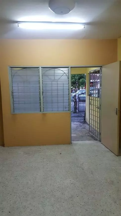想要擁有一間dream house,不一定要買新屋子,這樣翻新舊屋子比起買新屋子還要便宜得多哦!想要買新屋子的朋友,不妨