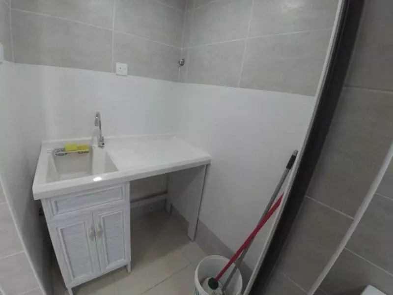 想要擁有一間dream house,不一定要買新屋子,這樣翻新舊屋子比起買新屋子還要便宜得多哦!想要買新屋子的朋友,不妨