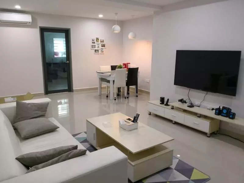 想要擁有一間dream house,不一定要買新屋子,這樣翻新舊屋子比起買新屋子還要便宜得多哦!想要買新屋子的朋友,不妨