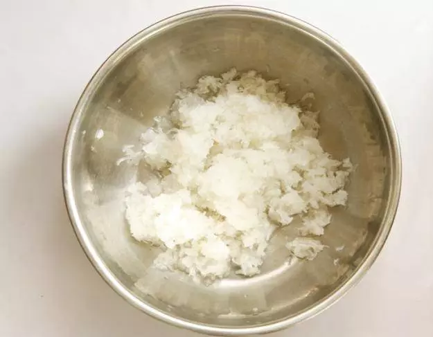 奶奶一生吃齋念經,做一手好素菜,這道素丸子,就有有奶奶的味道