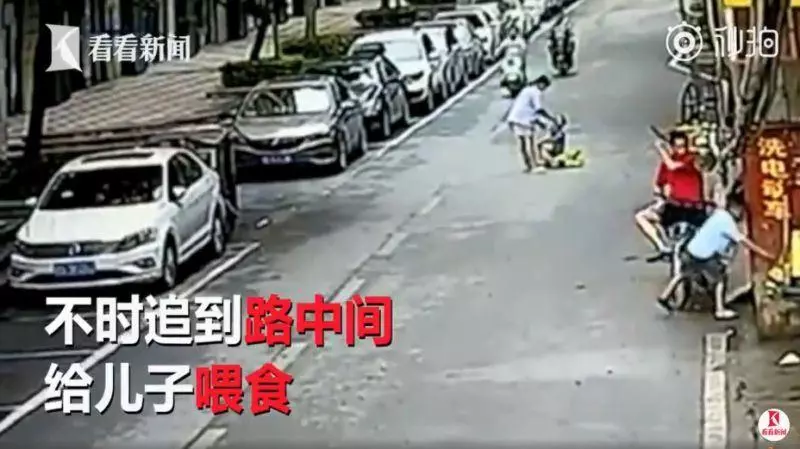 【視頻】大馬路上玩滑板車 母分心11秒「4歲兒被輾斃」
