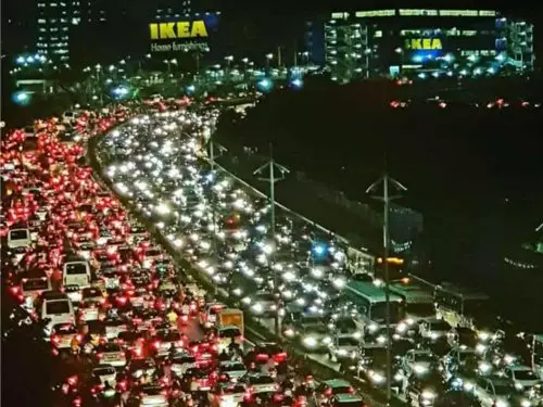 IKEA開張首日 海德拉巴市大堵車