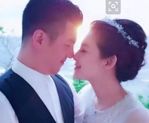 賈靜雯前夫孫志浩近狀,現任林若亞連孩子都不肯生,網友:婆婆態度決定一切!