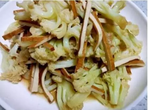 春天濕氣重,這10種青菜一定要多吃,特別是皮膚乾燥的女性!