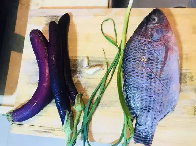 魚肉和它才是絕配,不懂吃太虧了,超級香,煮一鍋不夠,再煮一鍋