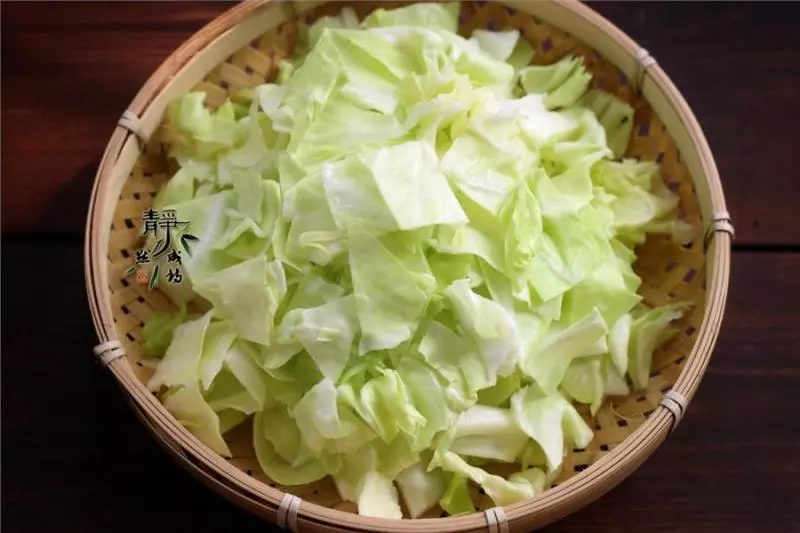 平生第一次用它炒雞蛋,又脆又嫩特別可口,比用番茄炒還香,超級好吃!