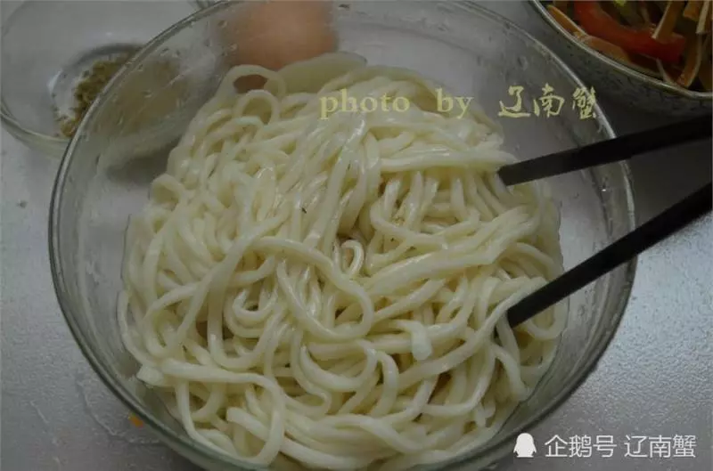 炒麵好吃的技巧全在這裡,簡單好學,1分鐘掌握,再也不下館子了