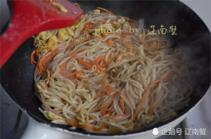 炒麵好吃的技巧全在這裡,簡單好學,1分鐘掌握,再也不下館子了
