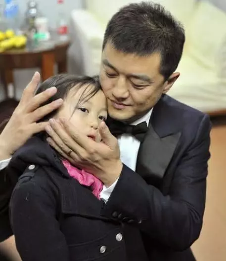 【王菲這樣的媽!】竇靖童的綜藝首秀,被問為什麼來上節目?「我媽叫我來的」!