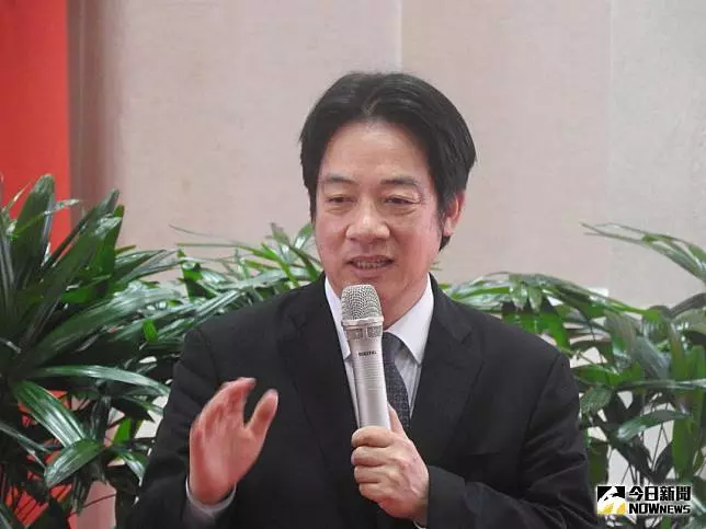 洪孟楷／沒方向？無頭蒼蠅只能彎再彎
