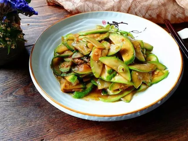 家常下飯小炒,成本不過2元,十分鐘就可以做好,比吃肉還下飯!