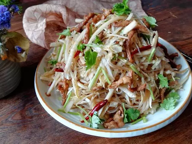 秋天吃白菜,這個做法特適合,脆嫩又開胃