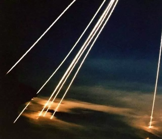 你以為核彈才是最可怕的武器嗎?被這5種「慘無人道的武器」攻擊後簡直生不如死!