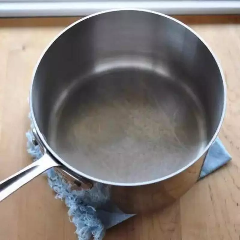 家裡的鍋生鏽怎麼辦?偷偷教你一招,快速有效