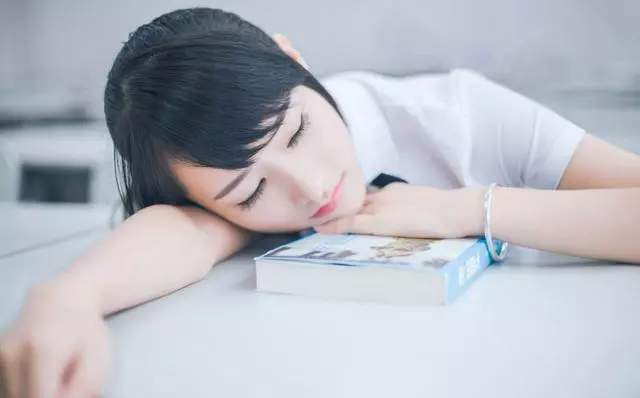 對他越怠慢,他對你就越敷衍的星座