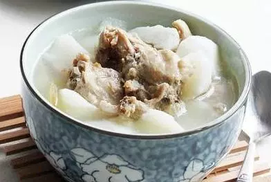 出汗越多排濕毒越多嗎?夏天你的汗液悄悄提示了很多訊息,一定要注意啦 - 讀讀