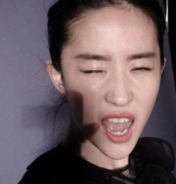 身上出現這「5個信號」,說明有「蟎蟲」!第3個很多人有,還不趕緊除蟎蟲,小心臉被毀掉! - 讀讀