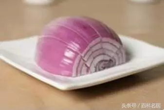 如果有這「5個癥狀」說明你的血管已經堵塞了!不容忽視,這「5種食物」快吃起來 - 讀讀
