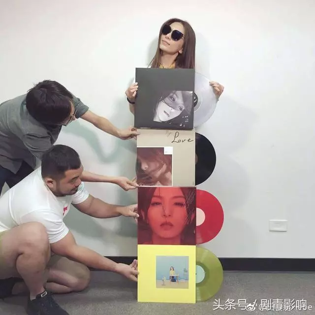 SHE演唱會12000張門票1分鐘搶光,1個問題難倒17年老粉!