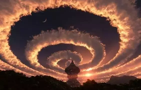 千年難遇的自然奇觀,世間絕美!