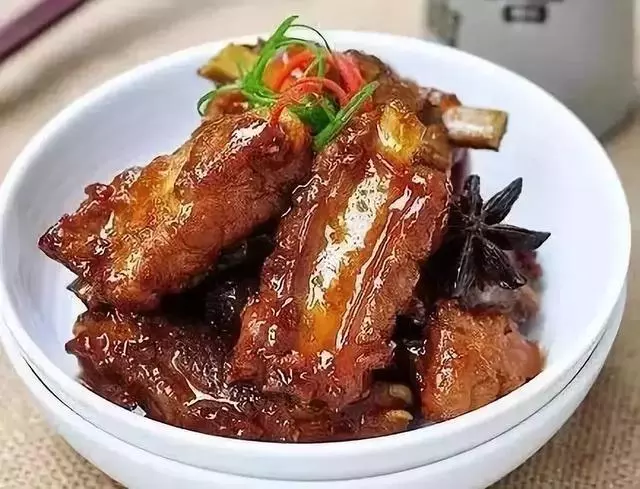 高大廚教你32款待客必備的家宴菜譜