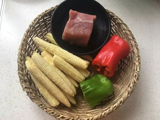 夏季最愛吃的就是這菜,補鈣又護眼,頓頓吃光,老人孩子要常吃