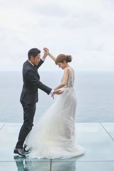 【鄭嘉穎、陳凱琳結婚】戀愛3年N次放閃!陳凱琳要為他生龍鳳胎!