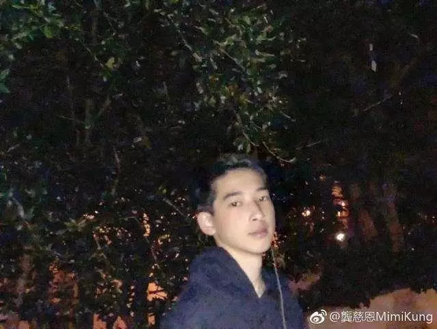 這對夫妻郎才女貌,恩愛19年零緋聞,如今一對兒女顏值趕超了父母