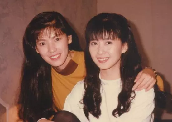 台灣玉女嫁醜男,4年人工受孕20次,年近50生下雙胞胎!