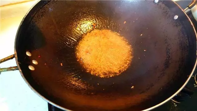 豆腐皮這麼做麻辣鮮香,鮮嫩多汁,超級下飯,上桌秒光!